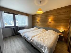 Child's bedroom