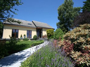 Extérieur maison de vacances [été]