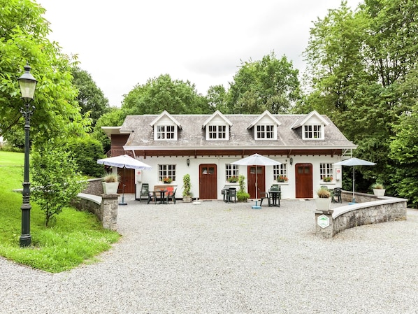 Holiday Home Exterior [summer]