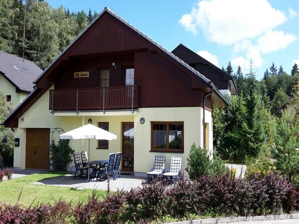 Holiday Home Exterior [summer]