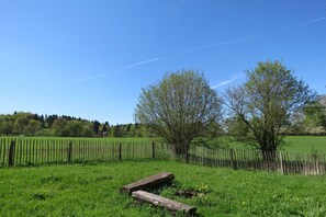 Vue de la maison de vacances [été]