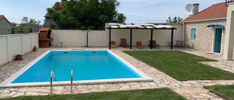 Piscine maison de vacances