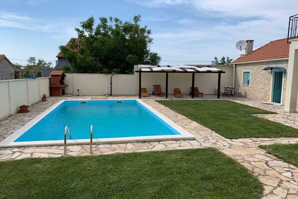 Holiday Home Swimming Pool