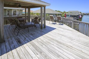 Fresh Air - The deck is the perfect place to sit outside and enjoy the crisp air. Grab a book, a drink, or a friend and just relax!