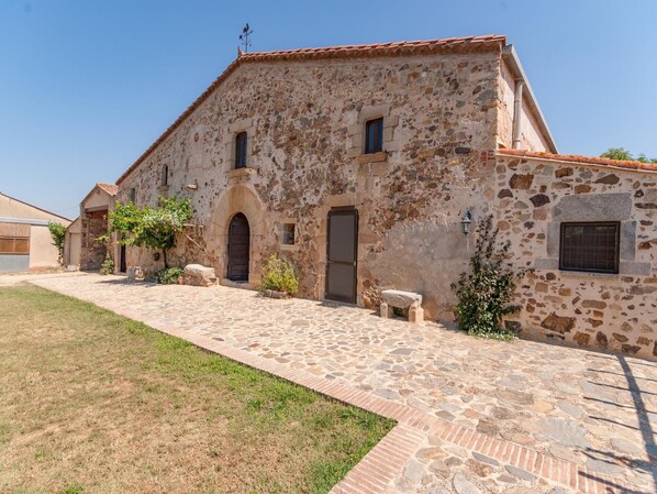 Holiday Home Exterior [summer]