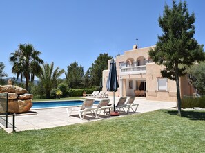 Holiday Home Exterior [summer]