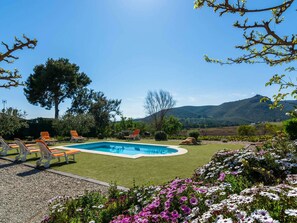 Holiday Home Swimming Pool