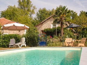 Holiday Home Swimming Pool