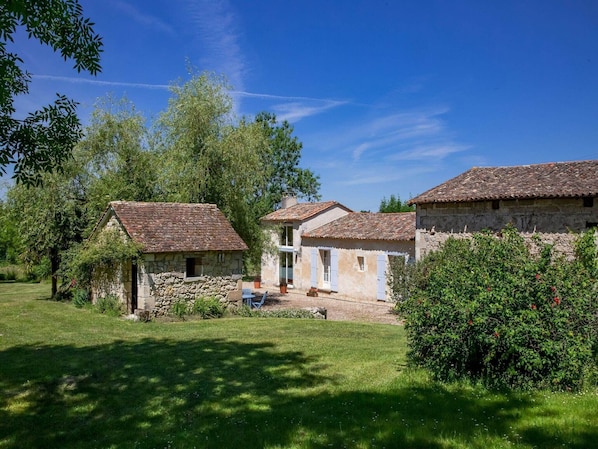 Extérieur maison de vacances [été]