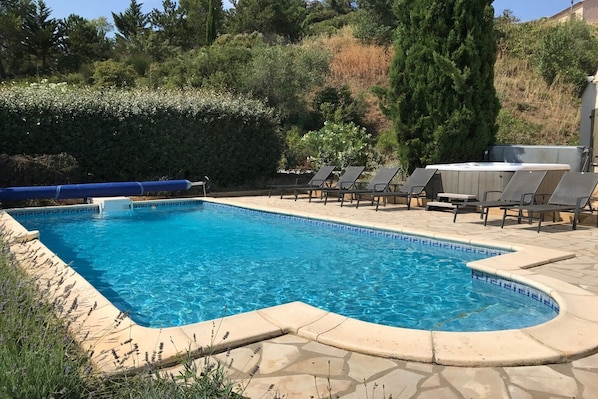 Holiday Home Swimming Pool