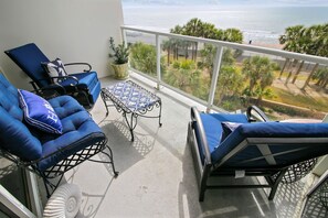 Ready. Set. Relax. - Your vacation starts the minute you step inside Diamond Beach 405-Blue Haven. Enjoy!