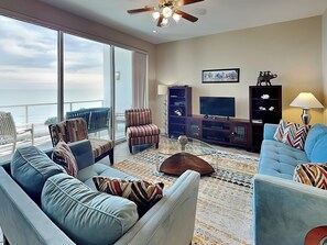 Living Room - Balcony Access