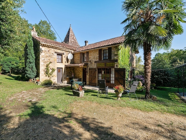 Holiday Home Exterior [summer]