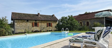 Extérieur maison de vacances [été]