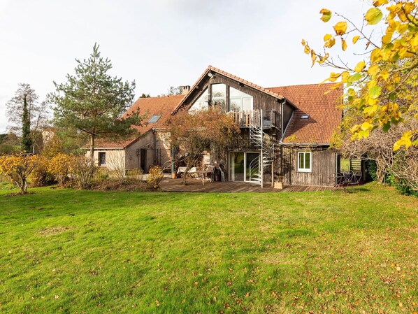 Holiday Home Exterior [summer]