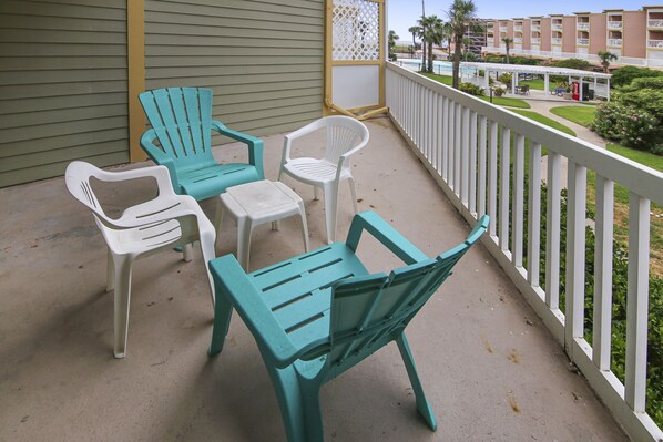 Pure Relaxation - The balcony makes the perfect place to enjoy a delicious meal or glass of wine while watching the sunset.