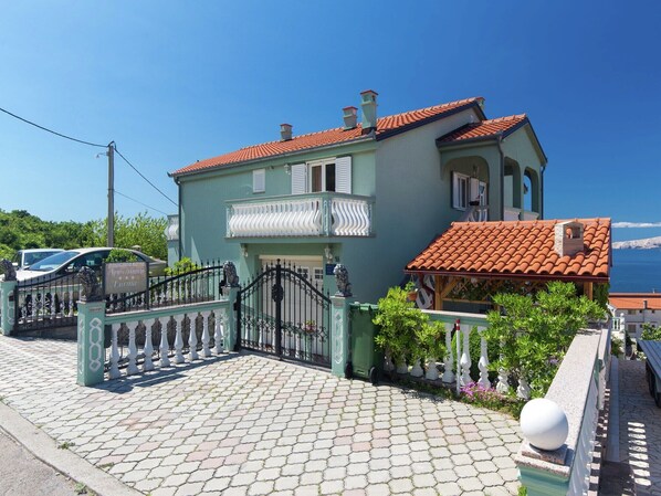 Extérieur maison de vacances [été]