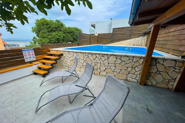Holiday Home Swimming Pool