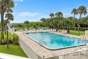 Heated pool