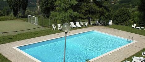 Piscine maison de vacances