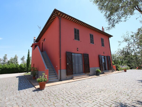 Holiday Home Exterior [summer]