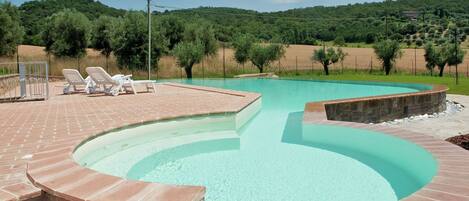 Holiday Home Swimming Pool