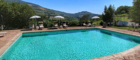 Piscine maison de vacances