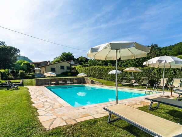 Holiday Home Swimming Pool