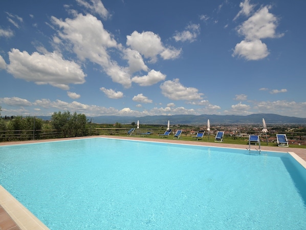 Holiday Home Swimming Pool