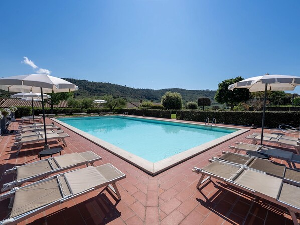 Holiday Home Swimming Pool