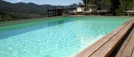 Schwimmbad des Ferienhauses