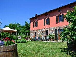 Extérieur maison de vacances [été]