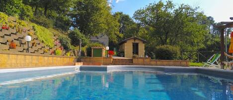 Piscine maison de vacances