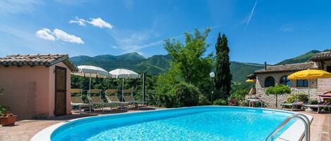 Holiday Home Swimming Pool