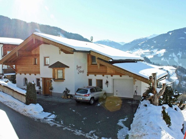 Extérieur maison de vacances [hiver]
