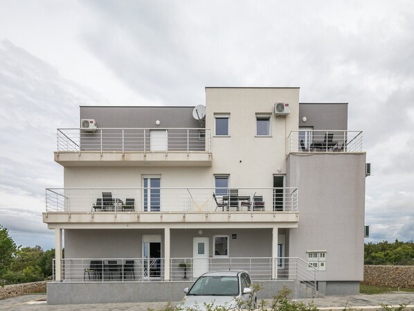 Holiday Home Exterior [summer]