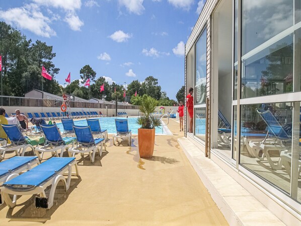 Holiday Home Swimming Pool