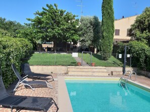 Holiday Home Swimming Pool