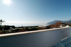 Panorama dalla casa vacanze [estate]