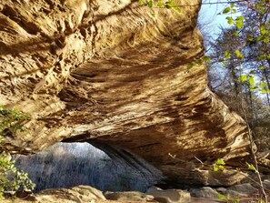 Star Gap Arch - about 25 minute drive to trailhead and 40 minute hike