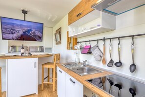 Kitchen and dining area