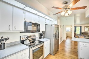 Kitchen | Fully Equipped | Cooking Basics