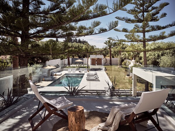 This Luxury Retreat is an architectural gem on Zakynthos Island. 