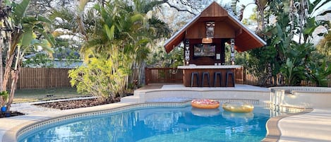 Heated pool/ tiki bar