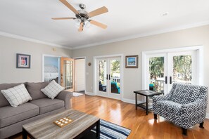 Front living room area with ample natural light