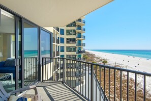 Sunbird 508E balcony views