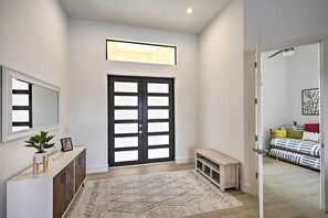 Entryway | Keyless Entry