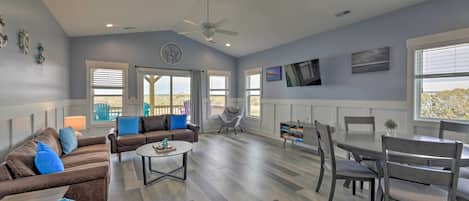 Surf City Vacation Rental | 3BR | 3BA | Stairs Required for Entry | 2,100 Sq Ft