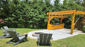 New Fire Pit and grilling area