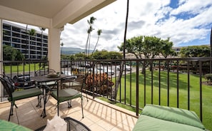 Private lanai with garden views!